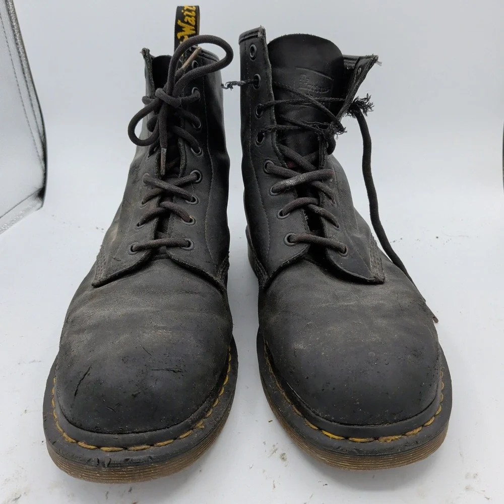 Dr. Martens fits like